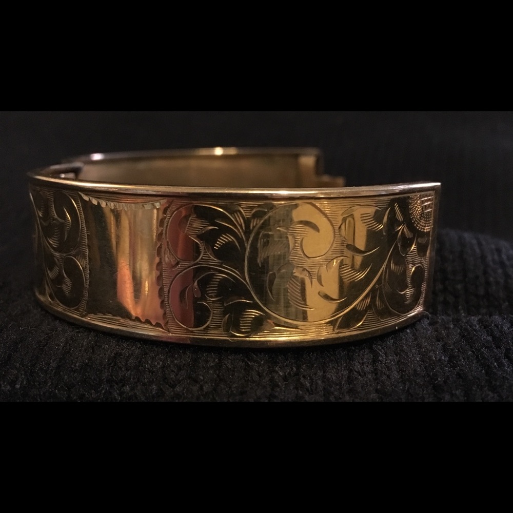 SOLD! Vintage Women’s 15K Gold Filled Adorno